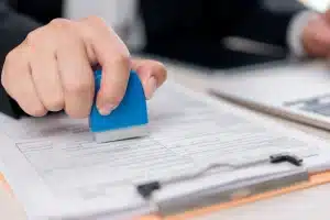 Deprem sonrası mücbir sebep uygulamaları ve taksit düzenlemelerini gösteren görsel