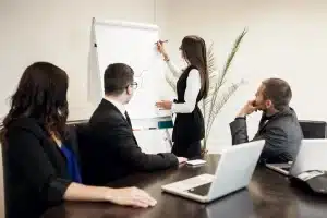 iep normal istihdam karşılaştırması maliyet avantajı